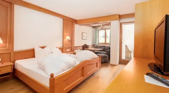 Nauders double 32 sqm with balcony for up to 3 ✓ shower ✓ stone pine ✓ Adler Wellness Nest ► Book!