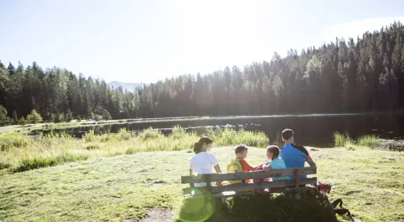 Familienpaket im Schwarzer Adler ✓ Kinder gratis ✓ Frühstück ✓ Pool & Saunawelt ✓ Nauders ► Buchen!